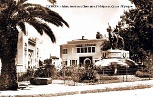 Tlemcen - Monument aux Chasseurs d'Afrique et Caisse d'epargne